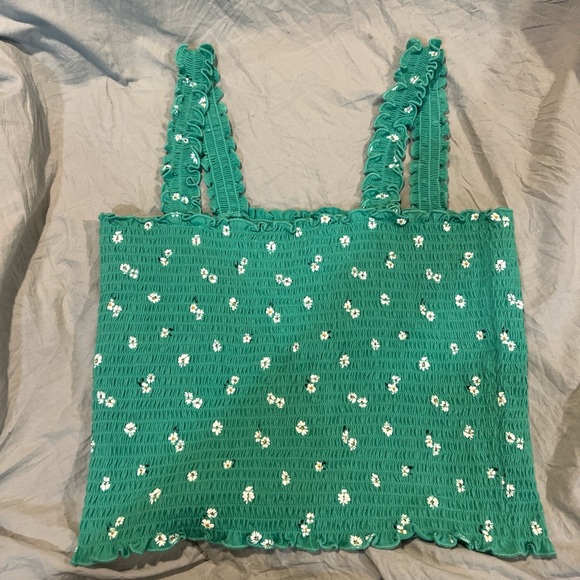 Arizona cropped tank tops worn a few times still in great condition - Picture 2 of 3